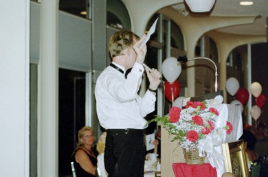 Tom Wozniak (1966).jpg Tom Wozniak (1966).jpg